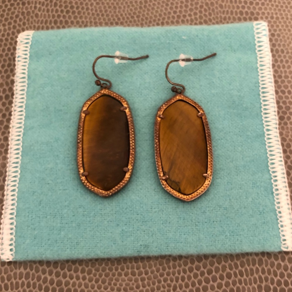 Kendra Scott - Elle Earrings in Brown & Gold